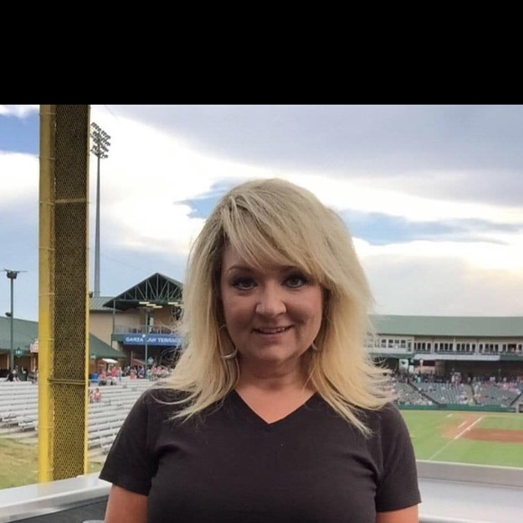 Meet your Posher, Marilynn - Picture 1 of 1